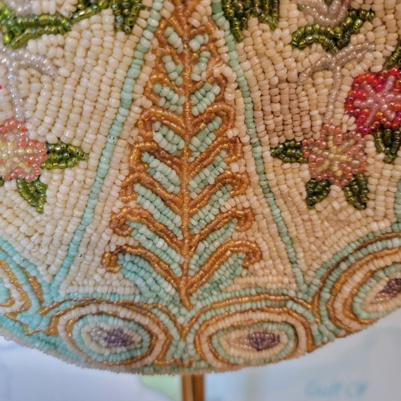 Vintage Beaded Floral Handbag Beautiful Colors, Pink, Green, Blue, and Gold - Picture 9 of 16